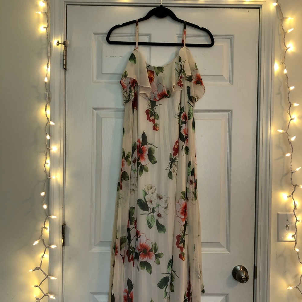 Floral Cold-shoulder Maxi Dress